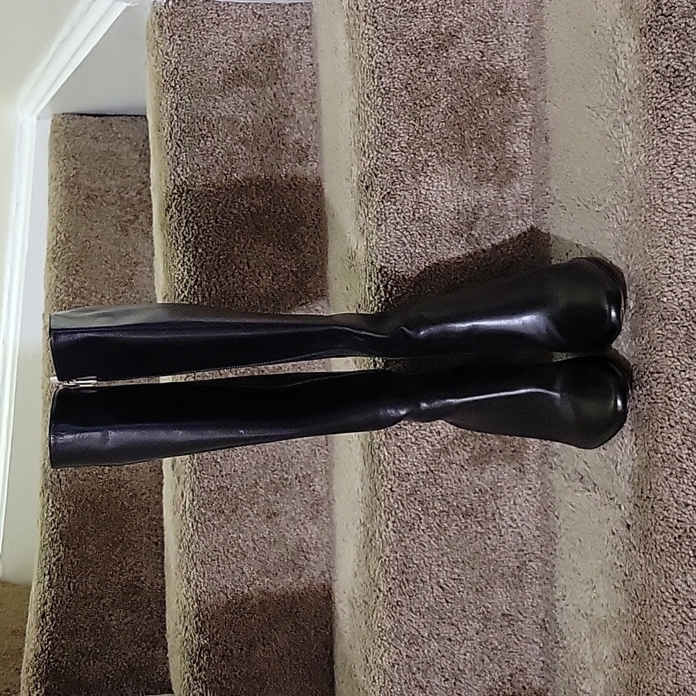 Bally Black Heeled Boots - Picture 4 of 16